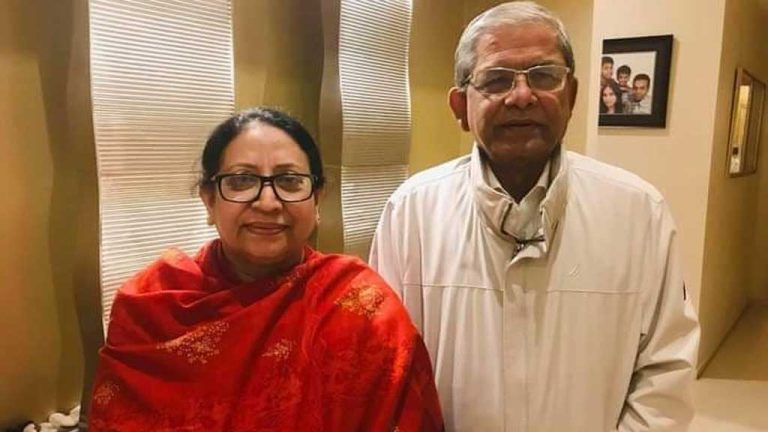 সস্ত্রীক লন্ডন সফরে মীর্জা   ফখরুল, উদ্দেশ্য স্ত্রীর চিকিৎসা ও তারেক রহমানের  সঙ্গে সাক্ষাৎ