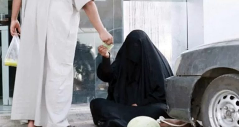 ভিক্ষা না করার শর্তে হজে যেতে পারবেন পাকিস্তানিরা