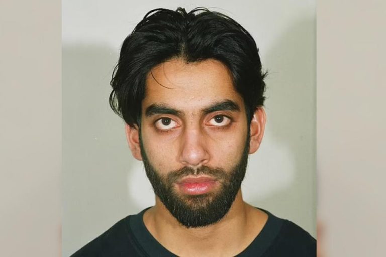 জাওয়াদ আকবর নামের সন্ত্রাসী ষড়যন্ত্রকারীকে পাকিস্তানে ফেরত পাঠিয়েছে যুক্তরাজ্য