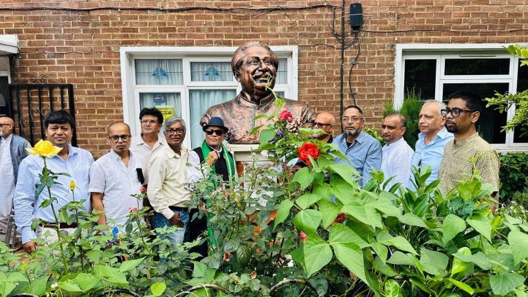 জাতীয় শোকদিবসে জাতির জনকের প্রতি প্রবাসী সাংবাদিকদের শোক প্রকাশ