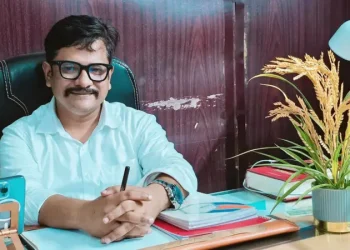 কিশোরগঞ্জে বিএনপি নেতার আওয়ামী লীগে যোগদান, কী বলছেন তিনি