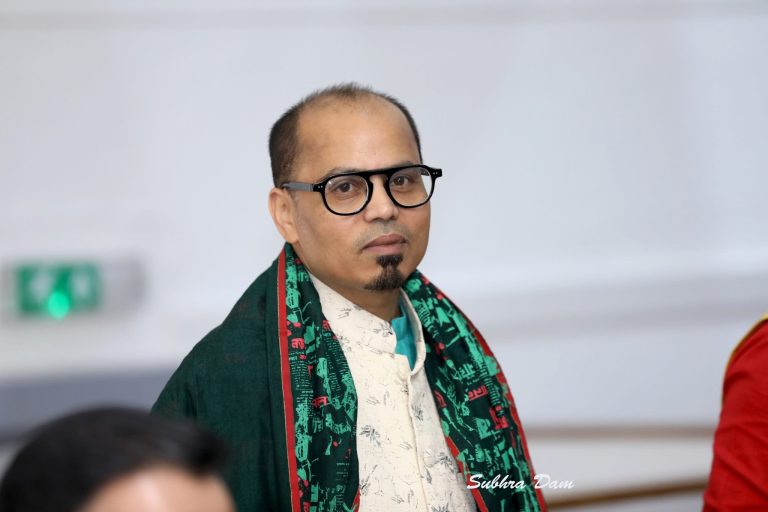 পীর আঊলিয়ার দিন শেষ ,কার হাতে বাংলাদেশ?