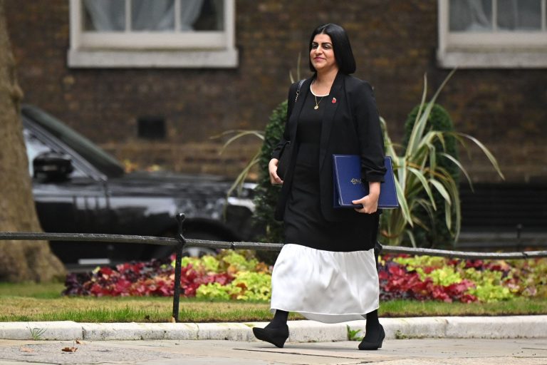 যুক্তরাজ্যের ইমিগ্রেশন  আইনে যত পরিবর্তন