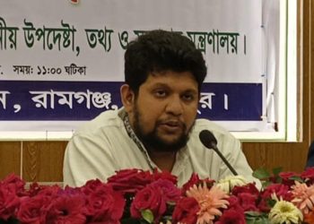 শেখ হাসিনার বিরুদ্ধে রায় আগামী সপ্তাহে : মাহফুজ আলম