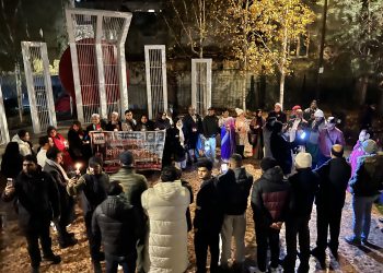 লন্ডনে শহীদ বুদ্ধিজীবী স্মরণে প্রদীপ প্রজ্বলন ও আবৃত্তি অনুষ্ঠান